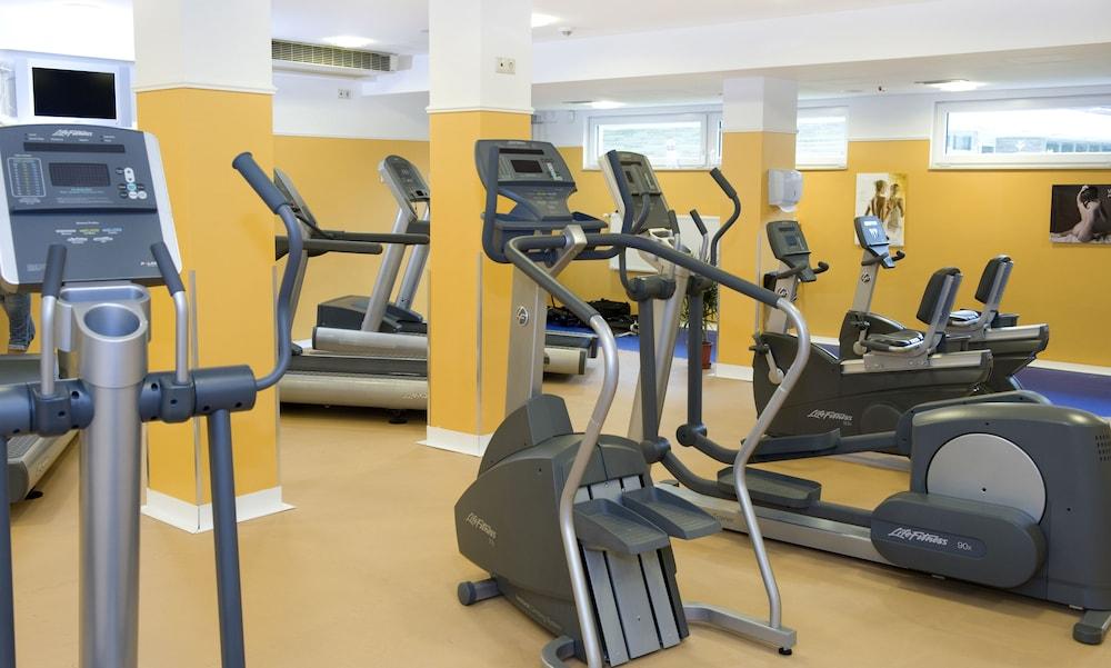 Wellness With Sauna Park בודפשט