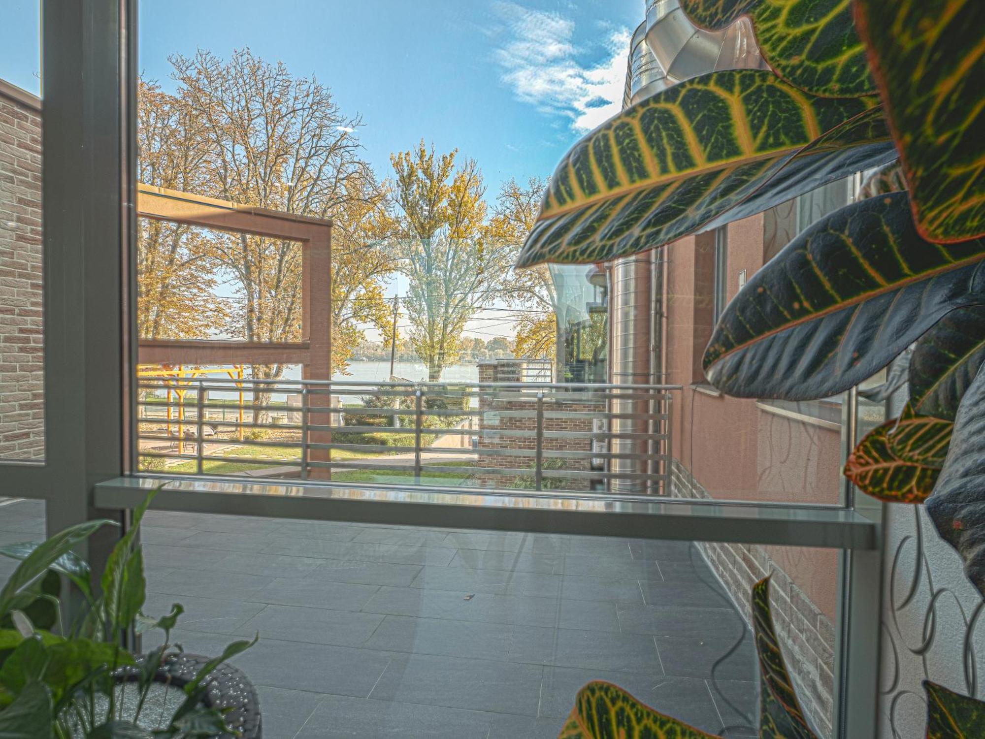 מלון Wellness With Sauna Park